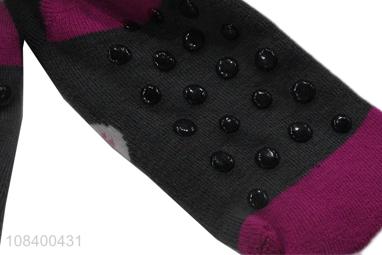 Yiwu market fashion breathable women casual socks for sale