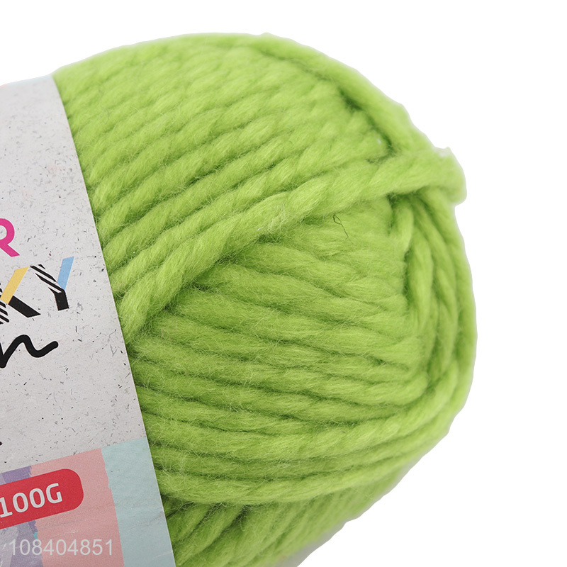 Hot selling green polyester knitting yarn for handmade