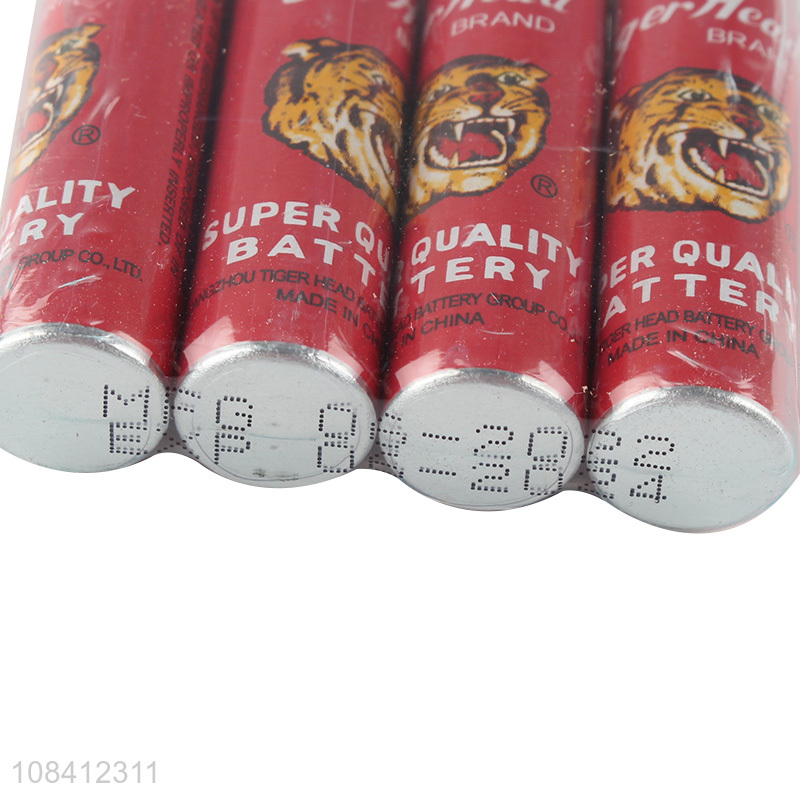 Good quality 1.5v no.5 carbon batteries with paper wrapper