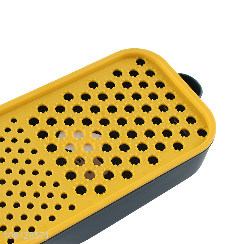 Wholesale multi-purpose vegetable fruit grater garlic grinder water ladle