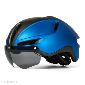 New design adults bike <em>helmet</em> with magnetic goggle & usb charging rear light