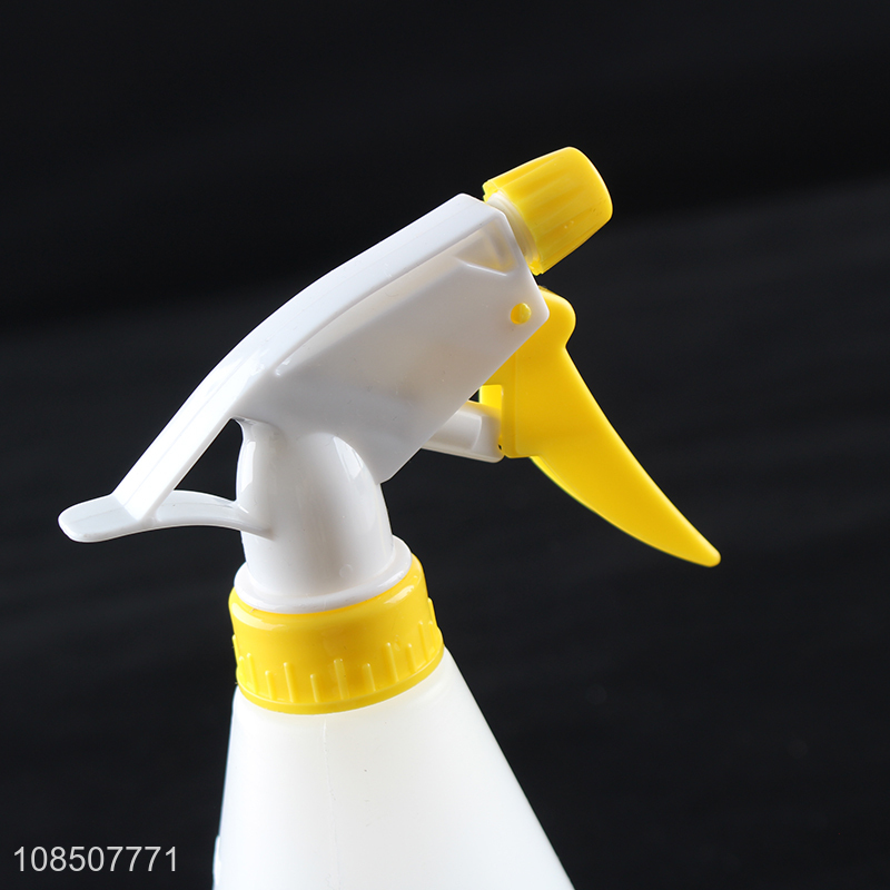 Top selling plastic garden watering tool spray bottle wholesale