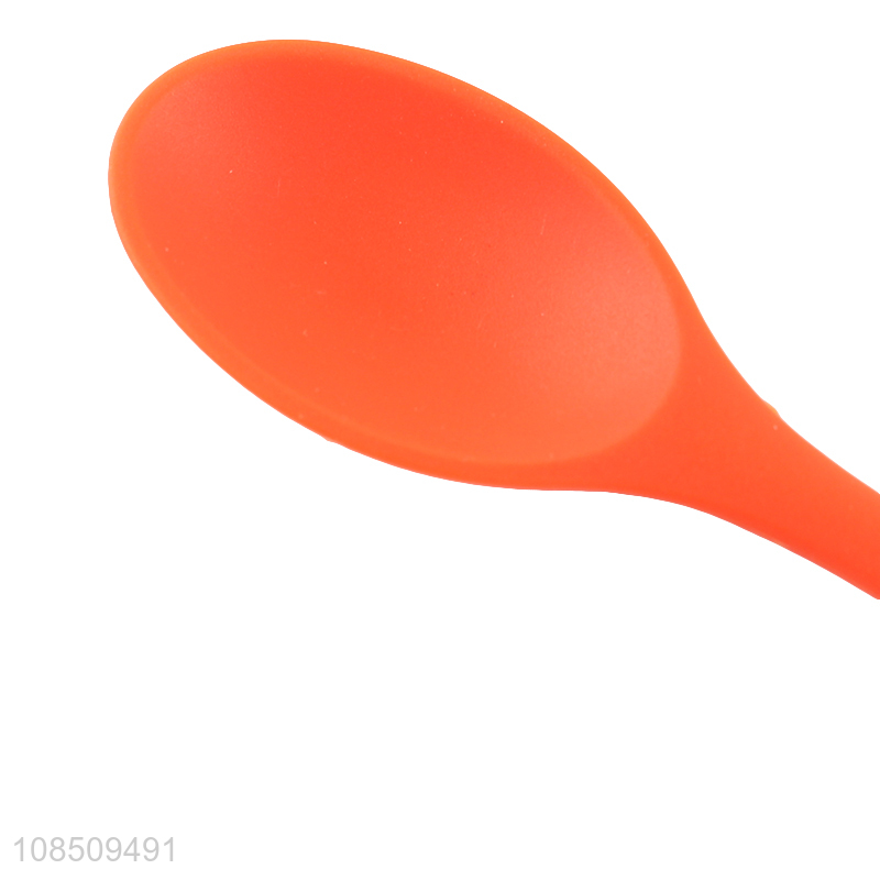 Best price household silicone soft tableware spoon for sale