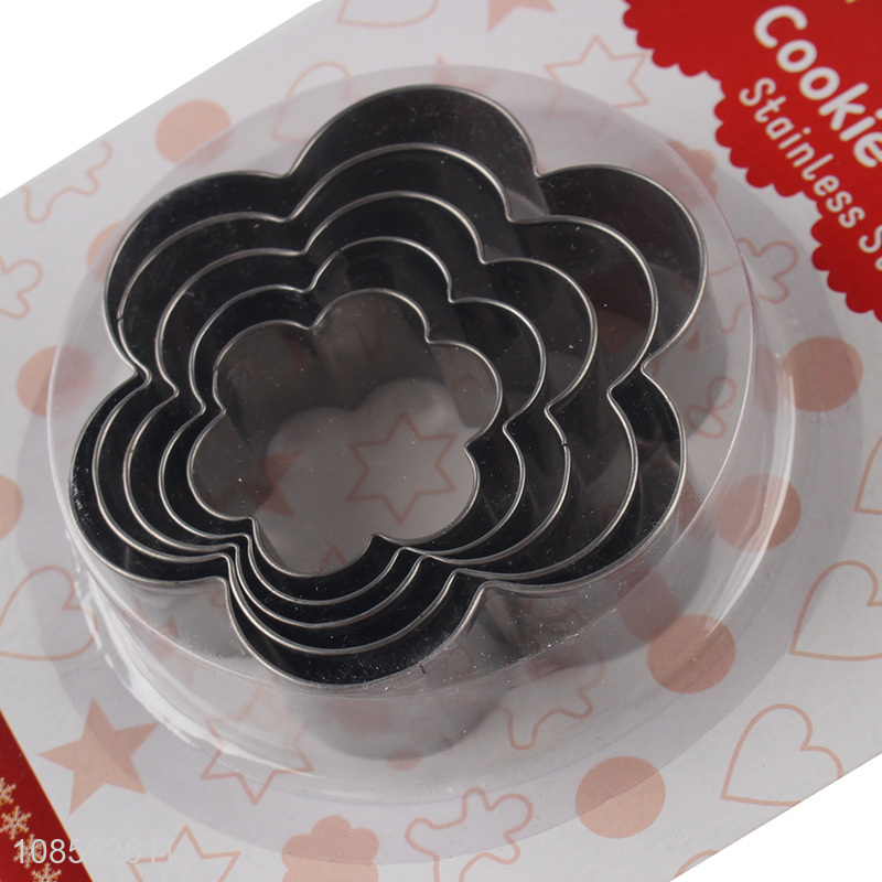 Hot selling 5pcs/set stainless steel flower shape cookies moulds