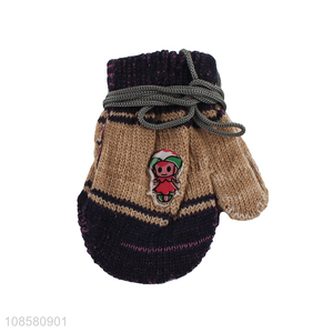 Wholesale kids outdoor winter warm knitted gloves with rope