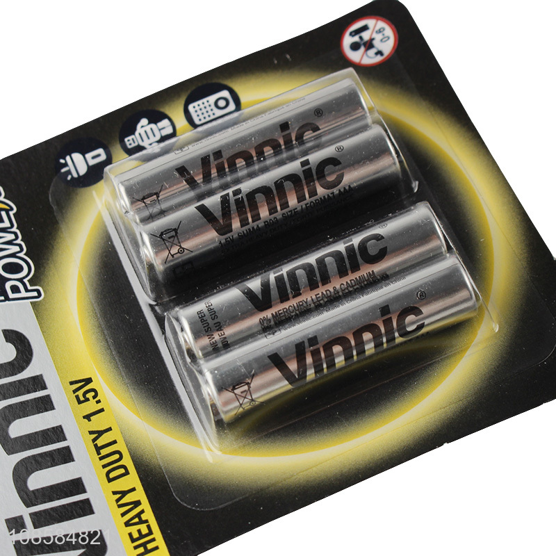 Bottom price 4 pieces 1.5V AAA carbon-zinc batteries