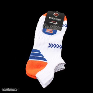 Custom men's ankle socks breathable fast drying athletic running socks