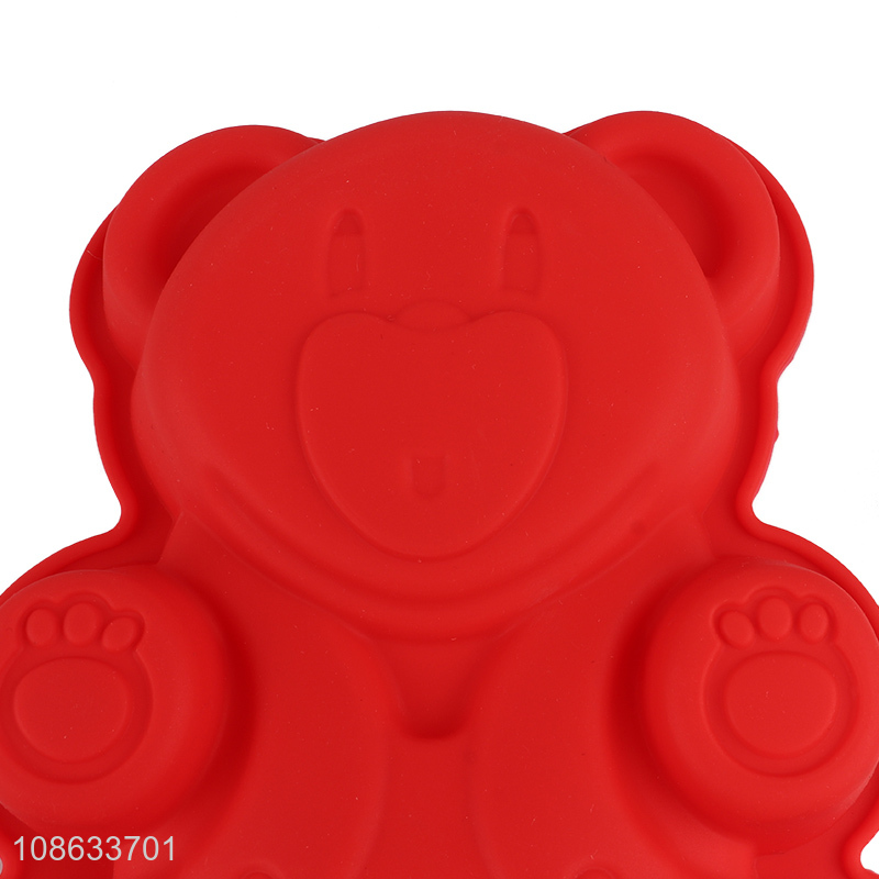 Hot selling cartoon bear shaped silicone cake molds