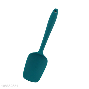 Factory price heat resistant non-stick silicone spatula for cake cream