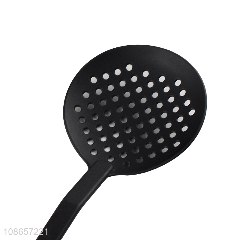 Factory price heat resistant nylon slotted ladle spoon oil skimmer