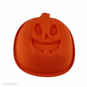 Hot selling food grade silicone Halloween pumpkin cake molds