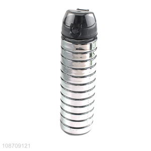 New arrival 750ml silver plastic sports water bottle for fintess gym