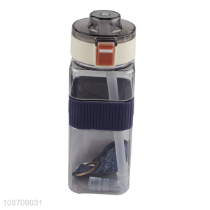 Online wholesale 550ml square plastic sports water bottle with straw