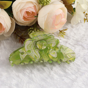 Yiwu market fashionable elegant women girls hair claw clips for sale