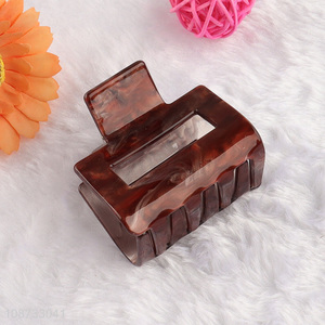 Bottom price durable non-slip acrylic hair claw clip for girls