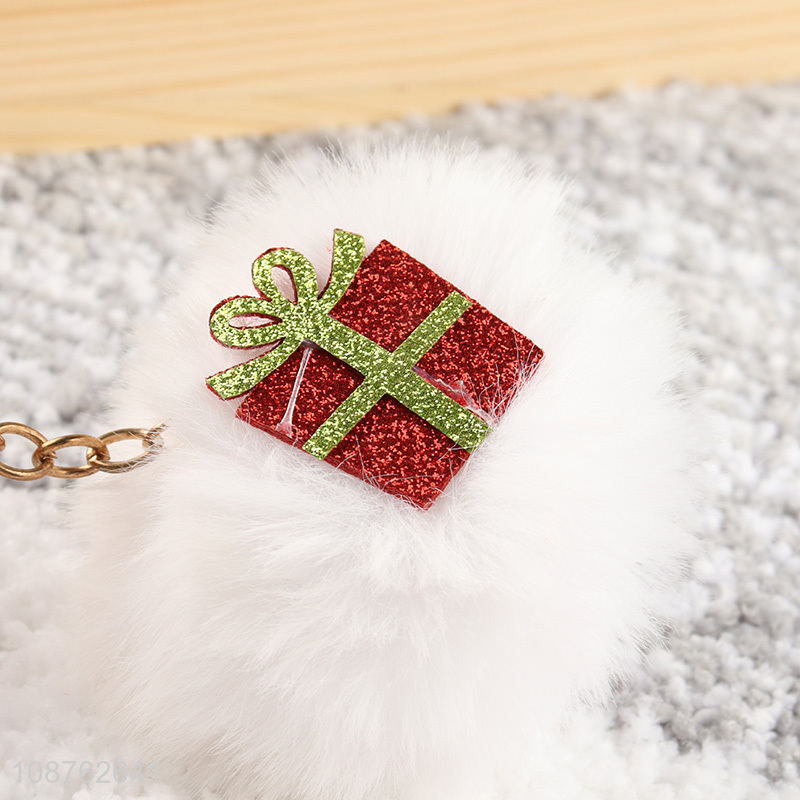 Online wholesale Christmas pom pom key chain faux fur ball keychain