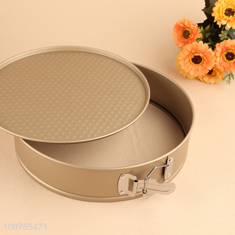 Yiwu market 3pcs golden non-stick cake baking mold set