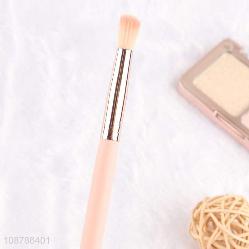 New arrival nylon bristle eyeshadow brush makeup brush