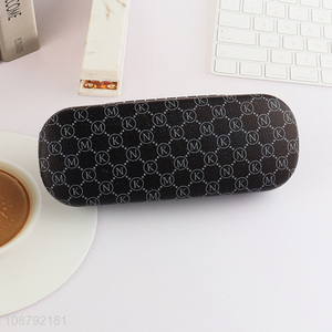 Online wholesale portable travel glasses case