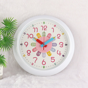 Factory price battery operated round silent plastic wall clock