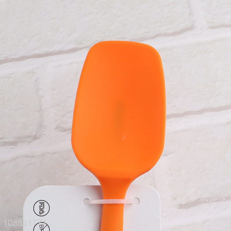 Factory price non-stick silicone baking scraper for sale