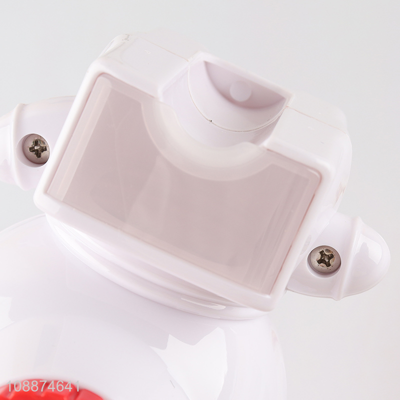 Hot selling creative astronaut shaped students pencil sharpener