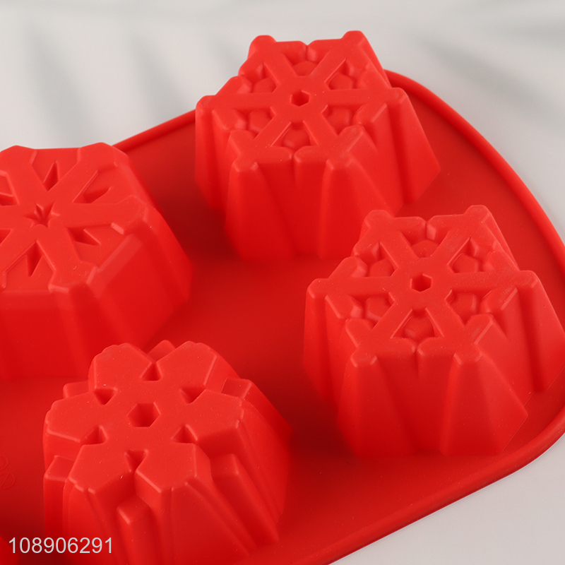 Online wholesale 7-cavity snowflake shape silicone cake molds for baking