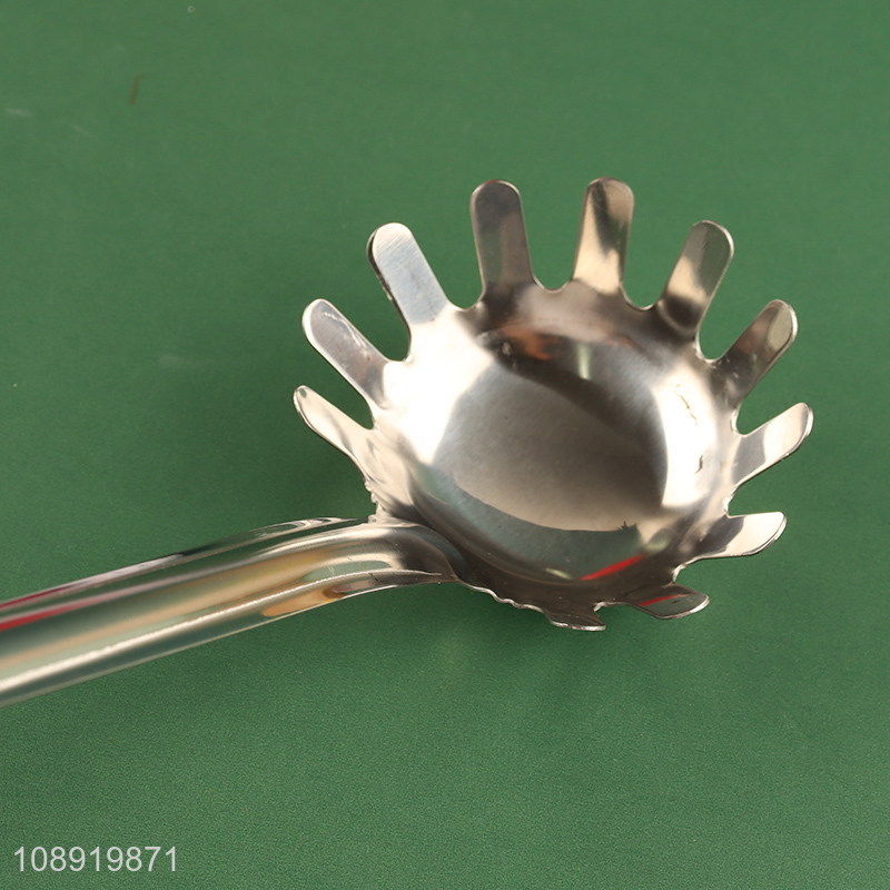 Yiwu market long handle kitchen utensils spaghetti spatula