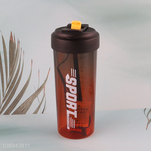 New Product 700ml Plastic Fitness Sports Water Bottle for Men Women