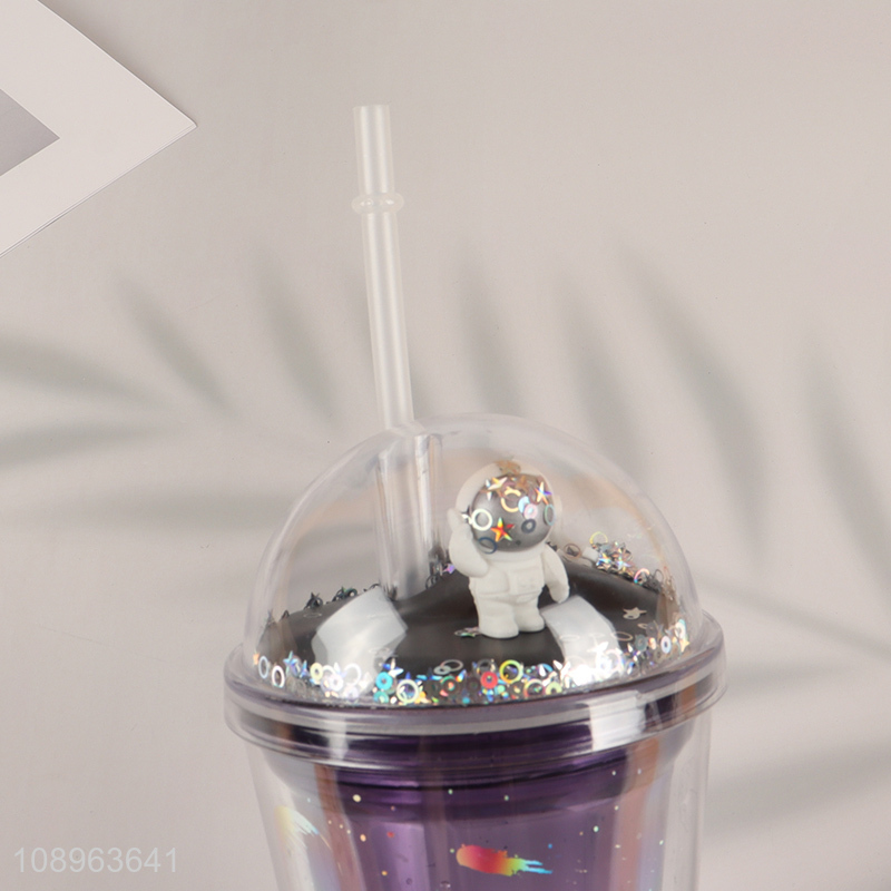 New product astronauts series plastic water cup with lid&straw