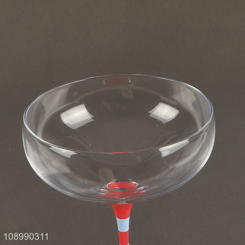 China Product Colored Wine Glasses Corktail Champagne Martini Glasses