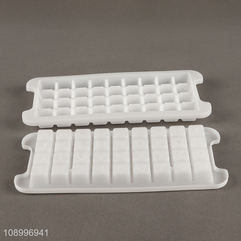 High Quality Airtight Plastic Cube Tray Molds Ice Cube Trays with Lid and Bin