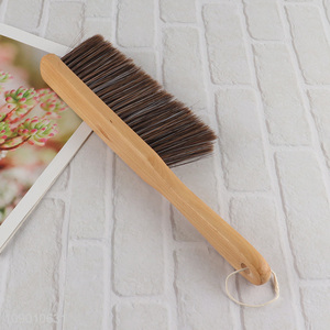 China Product Hand Broom Brush Bed Sofa Brush with Long Handle