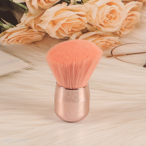 Yiwu market skin-friendly soft bristle foundation brush makeup brush