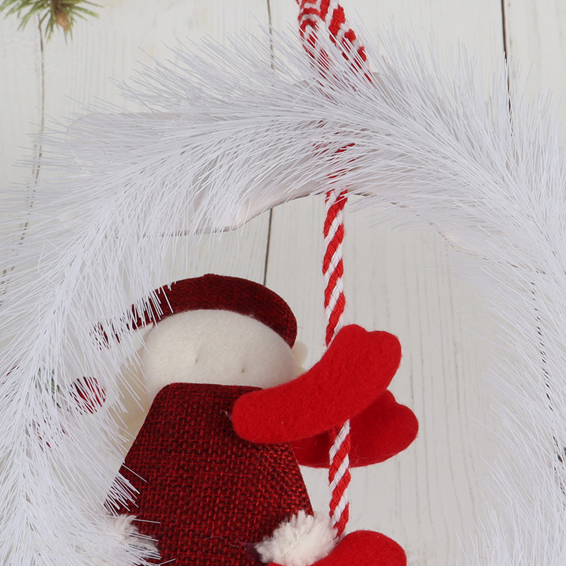 Yiwu market Christmas decoration hanging red berries Santa Claus Christmas wreath