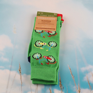 Best sale green fashionable breathable cotton casual crew socks for unisex