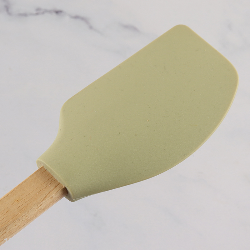 Hot items non-stick silicone butter cheese spatula with wooden handle