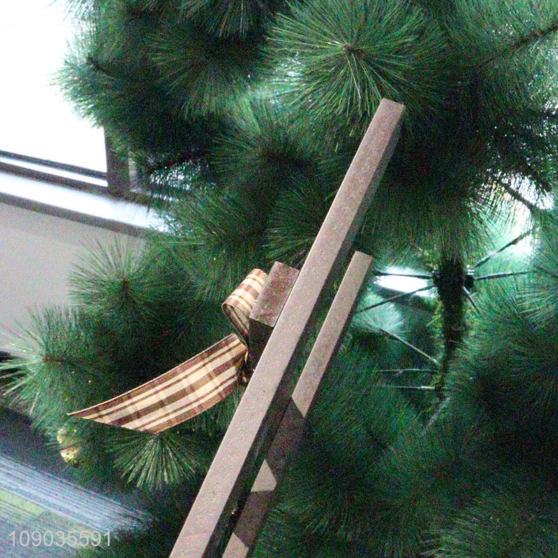 High Quality Novelty Christmas Climbing Ladder Wooden Christmas Ornaments