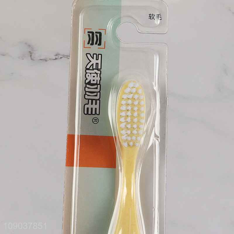 Online Wholesale Portable Individual Package Soft Bristles Toothbrush for Sensitive Teeth