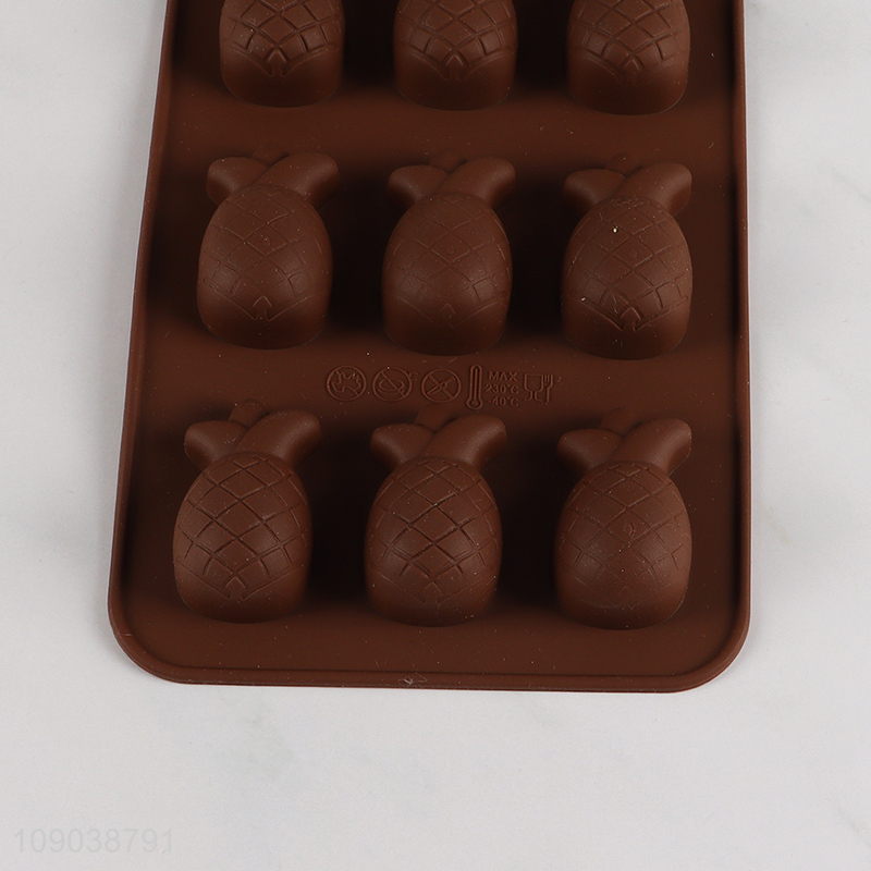 Factory Price 12-Cavity Silicone Chocolate Molds Food Grade Candy Molds