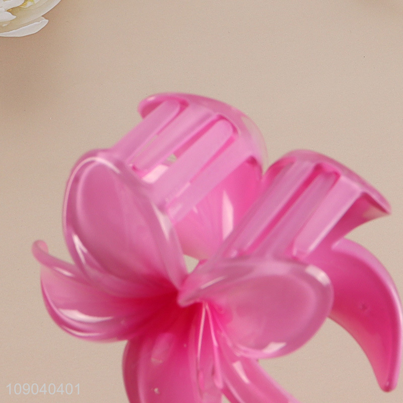 China Wholesale Non-Slip Plastic Flower Hair Claw Clips for Thin & Thick Hair