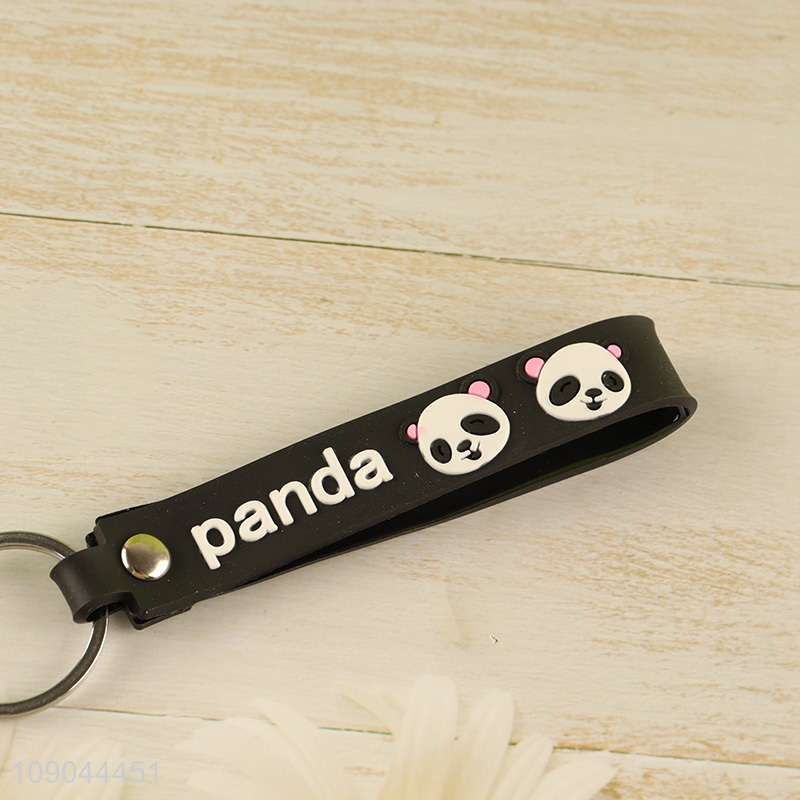 Good selling portable cartoon panada pendant silicone keychain wholesale