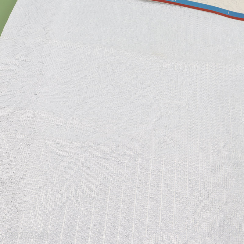 Yiwu market polyester home restaurant table cloth table decoration