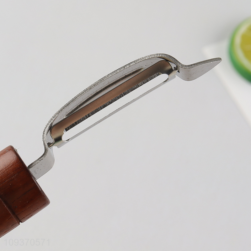 China wholesale vegetable peeler fruits peeler with wooden handle