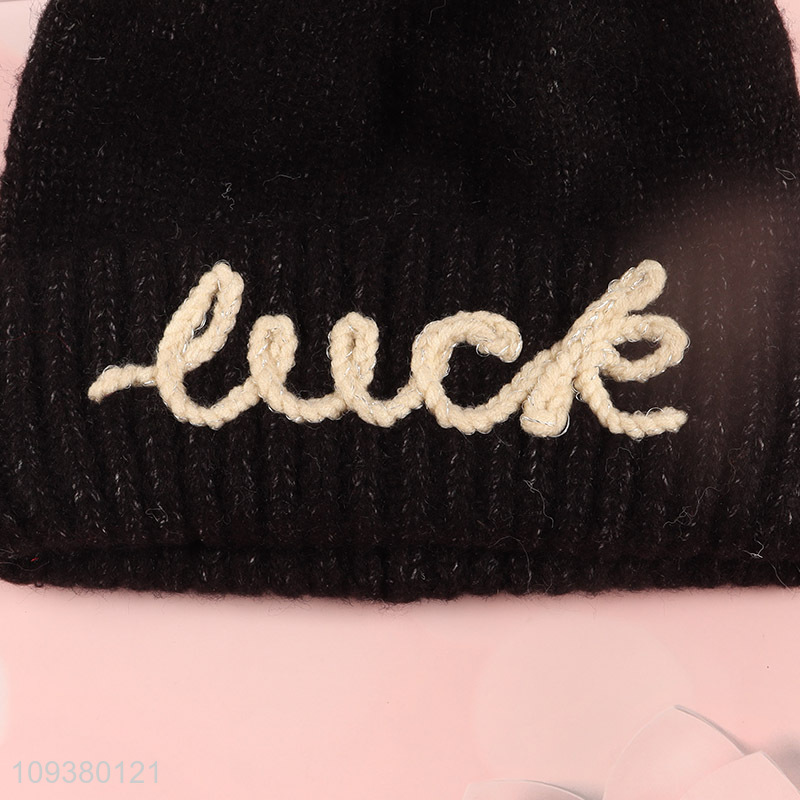 Online wholesale knitted hat beanies hat for winter